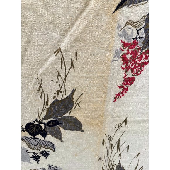 Vintage 1940s Salvaged Barkcloth Curtain Fabric Panels Floral Pagoda Houses - Picture 8 of 16